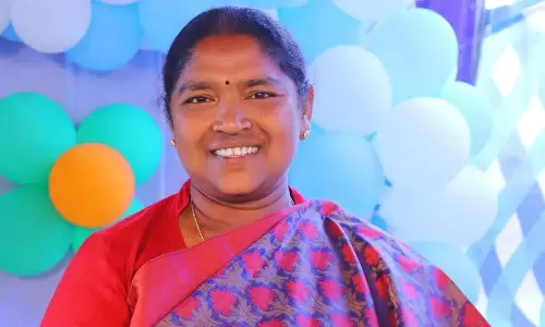 Minister Seethakka: सीआरटी का अनुबंध नवीनीकृत किया गया Minister Seethakka: सीआरटी का अनुबंध नवीनीकृत किया गया