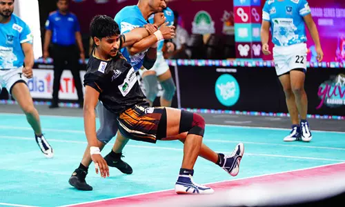 Youth Kabaddi Series: विजाग विक्टर्स से हार के बावजूद चंडीगढ़ चार्जर्स ने डिविजन 2 के फाइनल के लिए क्वालीफाई किया Youth Kabaddi Series: विजाग विक्टर्स से हार के बावजूद चंडीगढ़ चार्जर्स ने डिविजन 2 के फाइनल के लिए क्वालीफाई किया