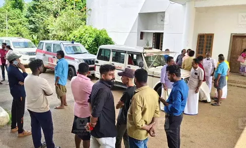 Kerala : नेदुमनगड इंजीनियरिंग कॉलेज में जला हुआ शव मिला