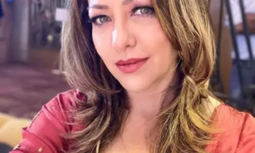 ‘मिसमैच्ड 3’ की अभिनेत्री Aditi Govitrikar ने अपने नए साल की योजनाओं का खुलासा किया ‘मिसमैच्ड 3’ की अभिनेत्री Aditi Govitrikar ने अपने नए साल की योजनाओं का खुलासा किया