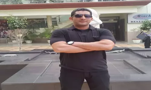 मॉब लिंचिंग: गोकशी के आरोपी की लोगों ने जमकर की पिटाई, हुई मौत, इलाके में फोर्स तैनात मॉब लिंचिंग: गोकशी के आरोपी की लोगों ने जमकर की पिटाई, हुई मौत, इलाके में फोर्स तैनात