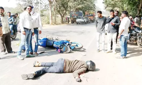 महासमुंद में गांजा सप्लायर की मौत महासमुंद में गांजा सप्लायर की मौत