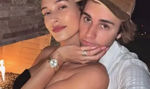 Hailey Bieber को यह पसंद नहीं है कि कोई जस्टिन बीबर के साथ उनके रिश्ते पर उंगली उठाए Hailey Bieber को यह पसंद नहीं है कि कोई जस्टिन बीबर के साथ उनके रिश्ते पर उंगली उठाए