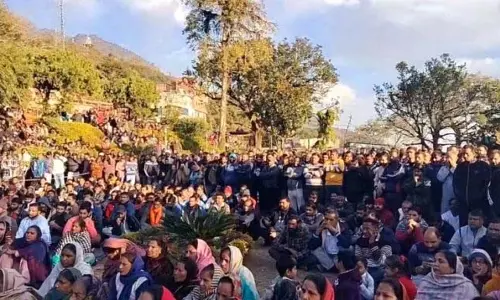 Katra में रोपवे विरोधी बंद दो दिन के लिए बढ़ाया गया Katra में रोपवे विरोधी बंद दो दिन के लिए बढ़ाया गया