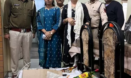 रायपुर में फ्लैट से शराब जब्त, आबकारी विभाग ने मारी रेड