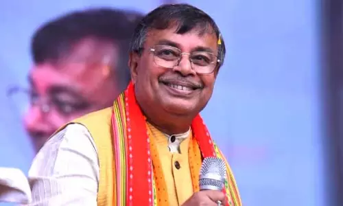 Tripura के मंत्री रतन लाल नाथ ने आयुष्मान भारत की प्रशंसा की Tripura के मंत्री रतन लाल नाथ ने आयुष्मान भारत की प्रशंसा की