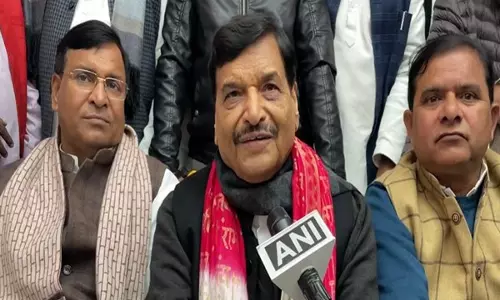 सपा नेता शिवपाल यादव ने यूपी सरकार की आलोचना की, Maha Kumbh Mela के लिए तैयारियों में कमी का आरोप लगाया