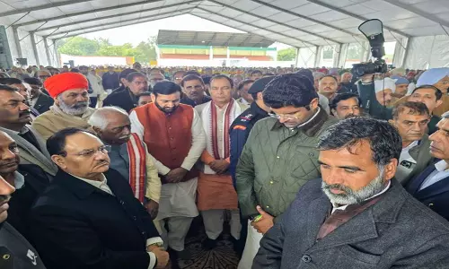 Haryana के राज्यपाल, सीएम सैनी, नड्डा ने शोक सभा के दौरान ओपी चौटाला को श्रद्धांजलि दी Haryana के राज्यपाल, सीएम सैनी, नड्डा ने शोक सभा के दौरान ओपी चौटाला को श्रद्धांजलि दी