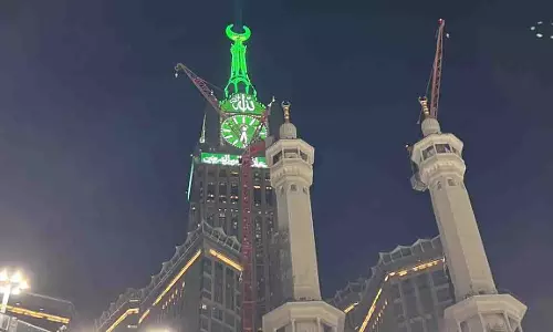 Rajab moon: यूएई में दिखा रजब का चांद Rajab moon: यूएई में दिखा रजब का चांद