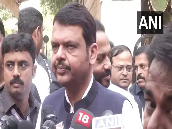 बीड सरपंच हत्या मामले पर CM Fadnavis ने कहा- किसी भी आरोपी को नहीं बख्शा जाएगा बीड सरपंच हत्या मामले पर CM Fadnavis ने कहा- किसी भी आरोपी को नहीं बख्शा जाएगा