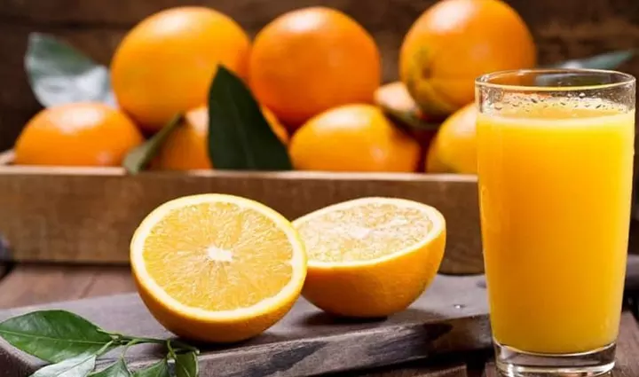 Beauty Tips: संतरा आपकी ग्लोइंग स्किन की चाहत को करेगा पूरा, ट्राई करें इससे बने फेस पैक Beauty Tips: संतरा आपकी ग्लोइंग स्किन की चाहत को करेगा पूरा, ट्राई करें इससे बने फेस पैक