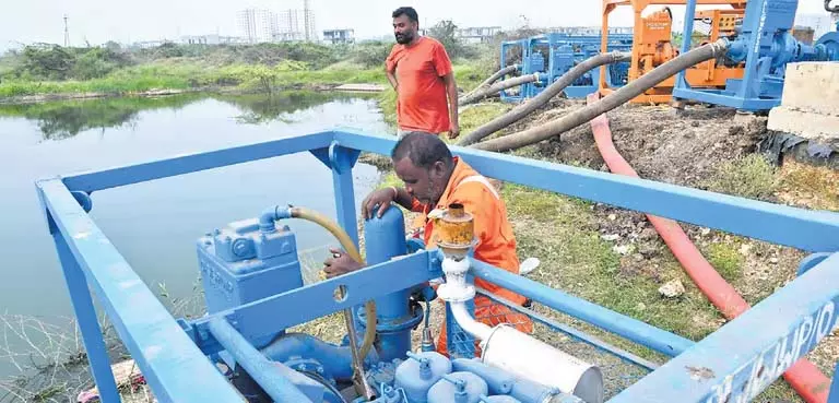 CRDA ने 1,200 करोड़ रुपये के कार्यों के लिए ई-टेंडर आमंत्रित किए CRDA ने 1,200 करोड़ रुपये के कार्यों के लिए ई-टेंडर आमंत्रित किए