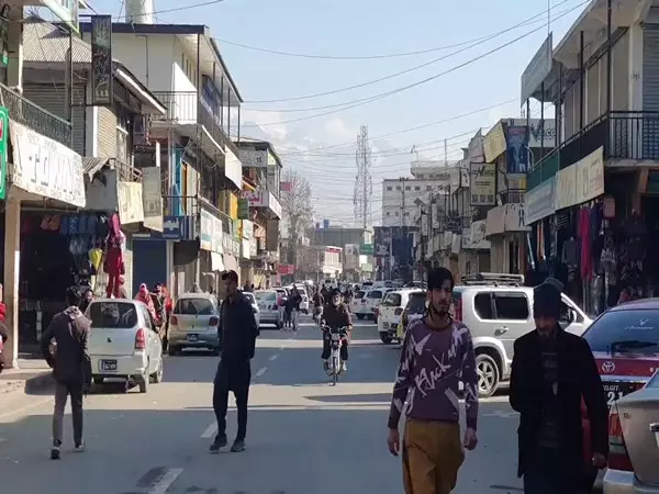 नए साल की रात Karachi में हवाई फायरिंग में 29 लोग घायल नए साल की रात Karachi में हवाई फायरिंग में 29 लोग घायल
