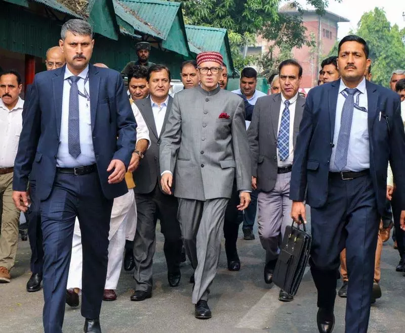 राज्य का दर्जा और सत्ता पर दोहरा नियंत्रण Omar सरकार के लिए महत्वपूर्ण मुद्दे बने हुए राज्य का दर्जा और सत्ता पर दोहरा नियंत्रण Omar सरकार के लिए महत्वपूर्ण मुद्दे बने हुए