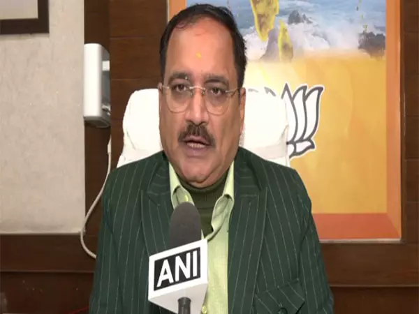 भाजपा के वीरेंद्र सचदेवा ने Mohan Bhagwat को लिखे पत्र को लेकर केजरीवाल पर निशाना साधा भाजपा के वीरेंद्र सचदेवा ने Mohan Bhagwat को लिखे पत्र को लेकर केजरीवाल पर निशाना साधा