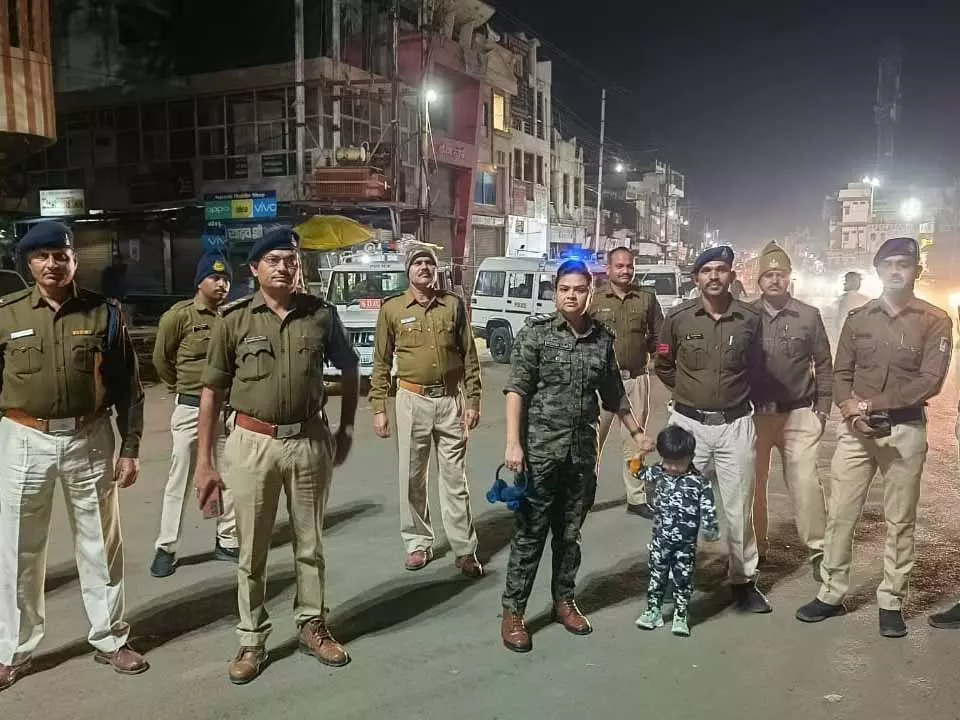Jalandhar: नये साल की पूर्व संध्या पर सुरक्षा बढ़ा दी गयी Jalandhar: नये साल की पूर्व संध्या पर सुरक्षा बढ़ा दी गयी