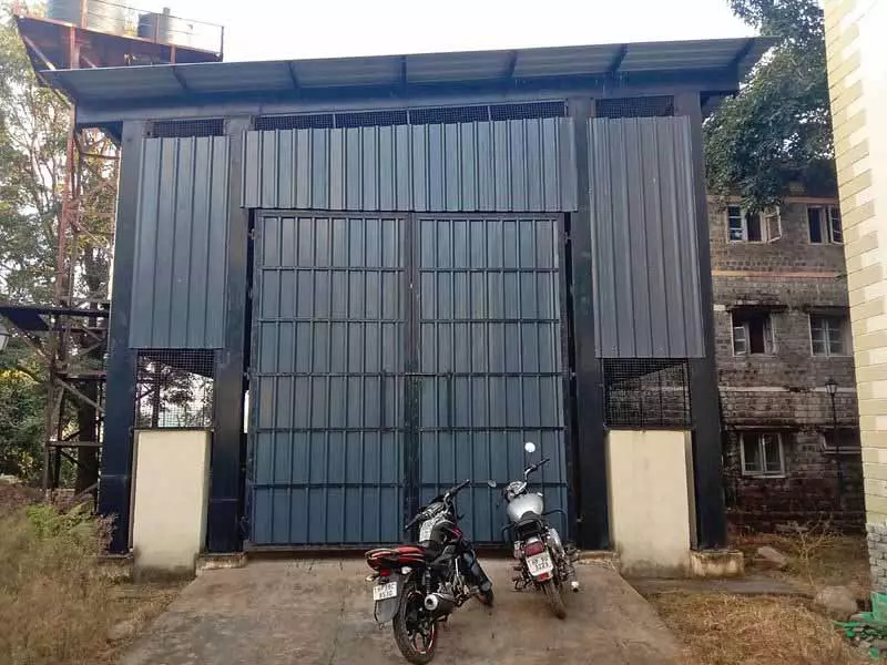 बिजली आपूर्ति के बिना Jawali hospital में 1.5 करोड़ रुपये का ऑक्सीजन प्लांट बंद बिजली आपूर्ति के बिना Jawali hospital में 1.5 करोड़ रुपये का ऑक्सीजन प्लांट बंद