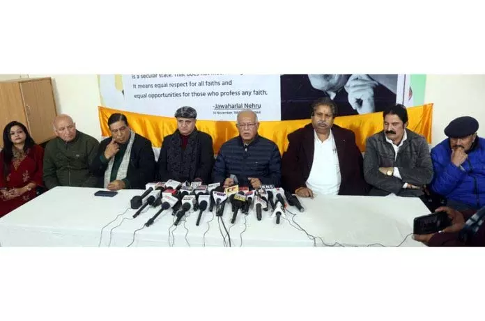 Karra ने हिरासत में लिए गए नेताओं की रिहाई और अनुकूल माहौल की मांग की Karra ने हिरासत में लिए गए नेताओं की रिहाई और अनुकूल माहौल की मांग की