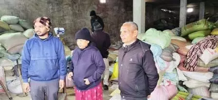 अवैध परिवहन करते अलग अलग मामलों में 1173 बोरी धान जब्त अवैध परिवहन करते अलग अलग मामलों में 1173 बोरी धान जब्त