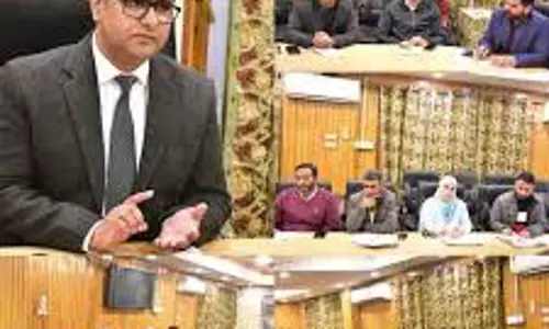 SMC आयुक्त ने क्षेत्रीय इकाइयों की तैयारियों की समीक्षा की SMC आयुक्त ने क्षेत्रीय इकाइयों की तैयारियों की समीक्षा की