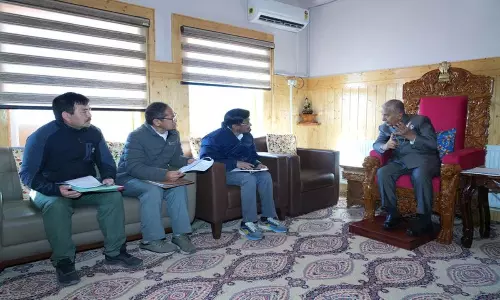 J&K: मासिक धर्म स्वच्छता को बढ़ावा देने के लिए लद्दाख 18 लाख सैनिटरी पैड खरीदेगा J&K: मासिक धर्म स्वच्छता को बढ़ावा देने के लिए लद्दाख 18 लाख सैनिटरी पैड खरीदेगा