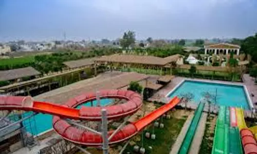 Punjab: नए साल की पार्टी से पहले वंडरलैंड पार्क को बम से उड़ाने की मिली धमकी Punjab: नए साल की पार्टी से पहले वंडरलैंड पार्क को बम से उड़ाने की मिली धमकी