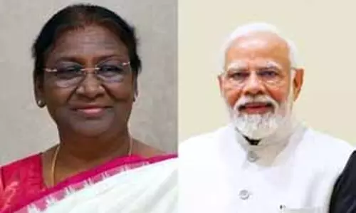Delhi: राष्ट्रपति मुर्मू, प्रधानमंत्री मोदी ने नववर्ष की शुभकामनाएं दीं