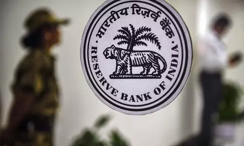 मौद्रिक नीति पर वित्त मंत्रालय और RBI के बीच टकराव पर संपादकीय मौद्रिक नीति पर वित्त मंत्रालय और RBI के बीच टकराव पर संपादकीय
