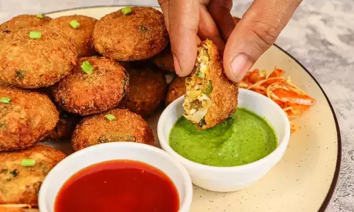 Raagi Recipe: बच्चों को देना चाहते हैं हेल्दी खाना तो रागी से बनाएं स्वादिष्ट खाना