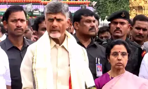 Chandrababu ने आज विजयवाड़ा में कनकदुर्गा मंदिर का दौरा किया