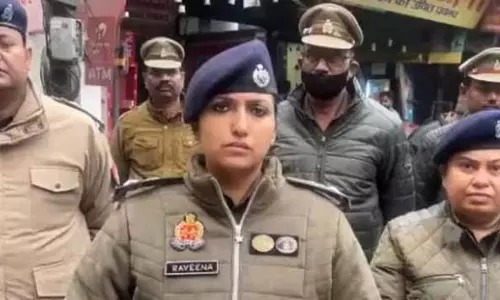 Lucknow होटल में 24 वर्षीय युवक ने परिवार के पांच सदस्यों की हत्या की, गिरफ्तार Lucknow होटल में 24 वर्षीय युवक ने परिवार के पांच सदस्यों की हत्या की, गिरफ्तार