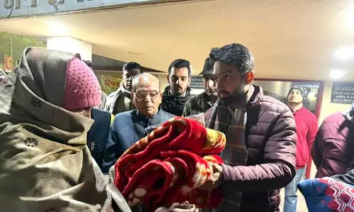 Haryana : अंबाला डीसी ने अधिकारियों को बेघर लोगों को रैन बसेरों में स्थानांतरित करने का निर्देश Haryana : अंबाला डीसी ने अधिकारियों को बेघर लोगों को रैन बसेरों में स्थानांतरित करने का निर्देश