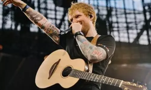 Ed Sheeran ने 2025 में एक नया एल्बम रिलीज़ करने का संकेत दिया Ed Sheeran ने 2025 में एक नया एल्बम रिलीज़ करने का संकेत दिया