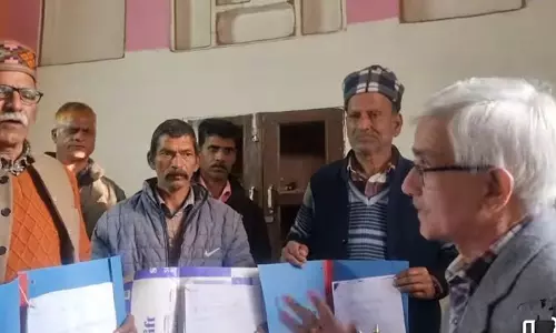 Himachal: 45 साल पहले विस्थापित हुए 5 परिवारों को अभी तक नहीं मिला भूमि का स्वामित्व