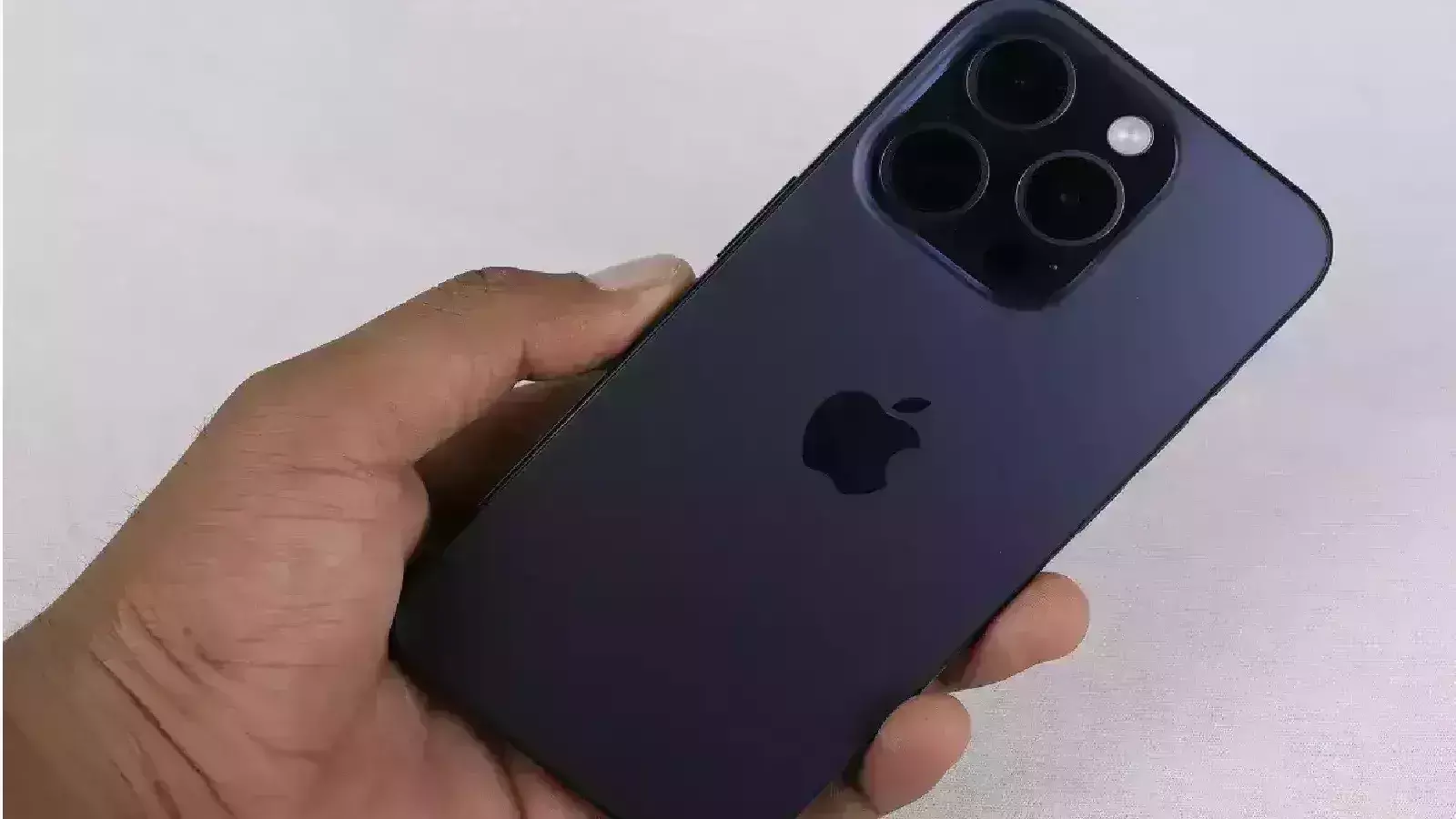 iPhone लॉन्च करने की तैयारी, जाने कीमत iPhone लॉन्च करने की तैयारी, जाने कीमत