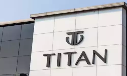 Titan Company शेयर की कीमत में 0.29% ऊपर