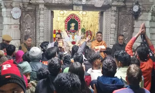 Jodhpur: नववर्ष पर तिरुपति बालाजी मंदिर में मंत्री गजेन्द्र सिंह शेखावत ने धोक लगाई