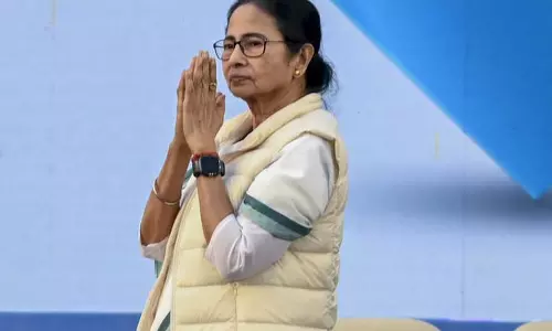 तृणमूल ने मनाया स्थापना दिवस, ममता बनर्जी ने Bengal के अधिकारों के प्रति प्रतिबद्धता दोहराई तृणमूल ने मनाया स्थापना दिवस, ममता बनर्जी ने Bengal के अधिकारों के प्रति प्रतिबद्धता दोहराई