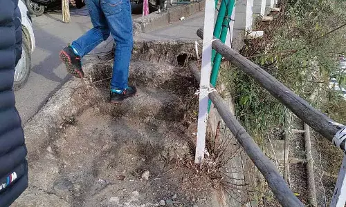 Himachal: क्षतिग्रस्त पैदल पथ