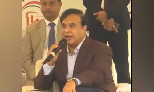 Assam : हिमंत बिस्वा सरमा ने तरुण गोगोई युग के ऋणों की पूर्ण अदायगी की घोषणा Assam : हिमंत बिस्वा सरमा ने तरुण गोगोई युग के ऋणों की पूर्ण अदायगी की घोषणा