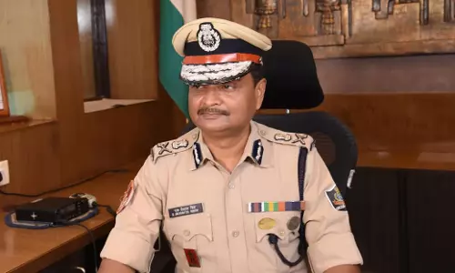 Odisha: अपराध पर अंकुश लगाने के लिए सामुदायिक पुलिसिंग महत्वपूर्ण Odisha: अपराध पर अंकुश लगाने के लिए सामुदायिक पुलिसिंग महत्वपूर्ण
