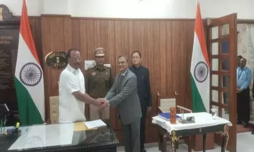 Tripura को तीन साल बाद मुख्य सूचना आयुक्त मिला Tripura को तीन साल बाद मुख्य सूचना आयुक्त मिला