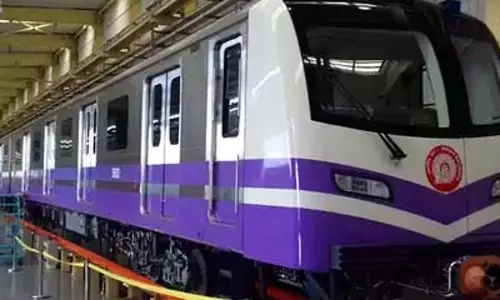 Kolkata Metro : रात्रि सेवा टिकट पर 10 रुपये का अधिभार लगाने की घोषणा