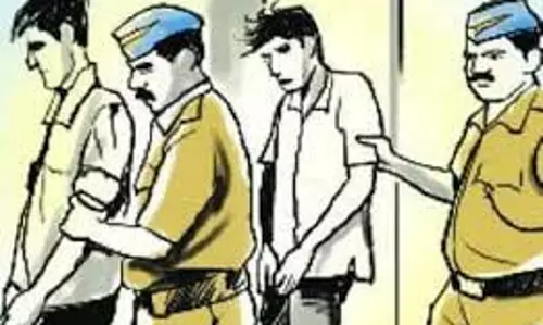 Damoh: प्लास्टिक फैक्टरी में चोरी करने वाले तीन आरोपी गिरफ्तार