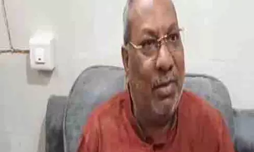 लोगों को राजनीति नहीं करनी चाहिए: मणिपुर के सीएम की माफी पर UP के मंत्री संजय निषाद लोगों को राजनीति नहीं करनी चाहिए: मणिपुर के सीएम की माफी पर UP के मंत्री संजय निषाद