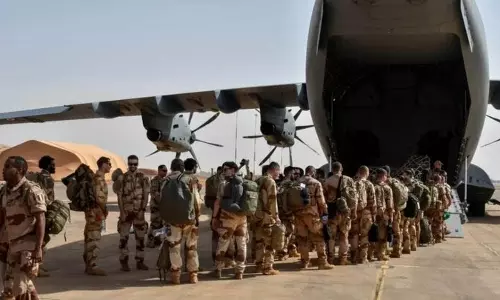 दशकों बाद फ्रांसीसी सैनिक देश छोड़ेंगे : Ivory Coast