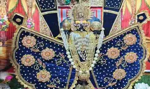 Sanwaliya Seth का किया भव्य श्रृंगार, दर्शन को उमड़े भक्त