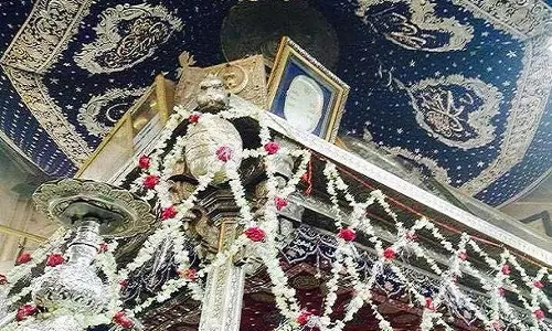 अजमेर शरीफ का 813 वां सालाना उर्स शुरू, दरगाह पर चादर भेजेंगे पीएम मोदी