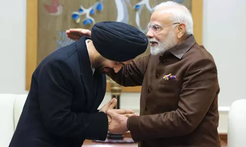 BIG BREAKING: गायक दिलजीत दोसांझ ने PM मोदी से की मुलाकात