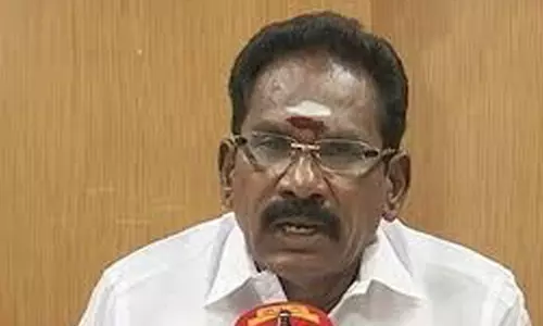 Sellur Raju जल्लीकट्टू खिलाड़ियों की मुआवजे की मांग में शामिल Sellur Raju जल्लीकट्टू खिलाड़ियों की मुआवजे की मांग में शामिल